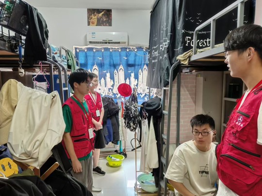 图片3.jpg 图片3.jpg