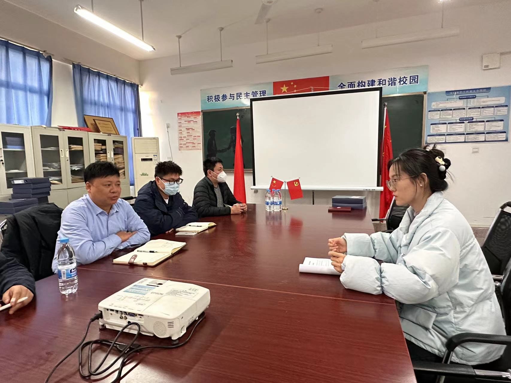 安阳鑫博网络科技1.jpg 安阳鑫博网络科技1.jpg