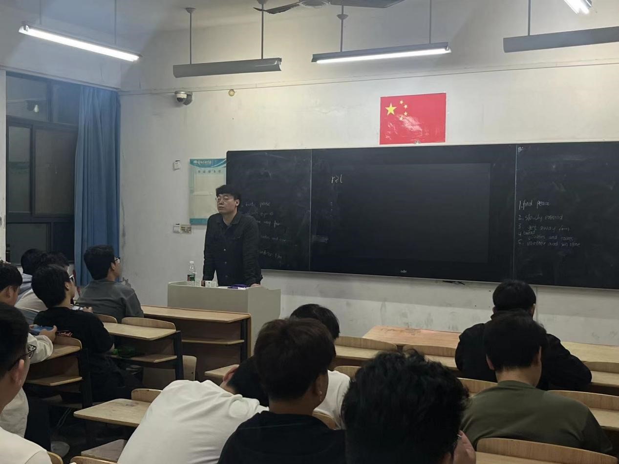 图片2.jpg 图片2.jpg
