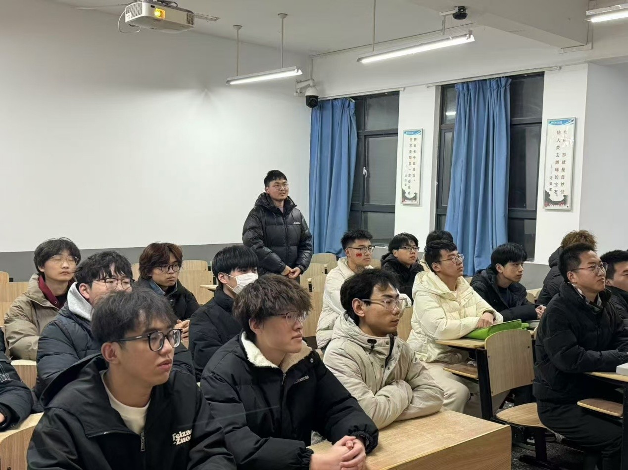 图片3.jpg 图片3.jpg
