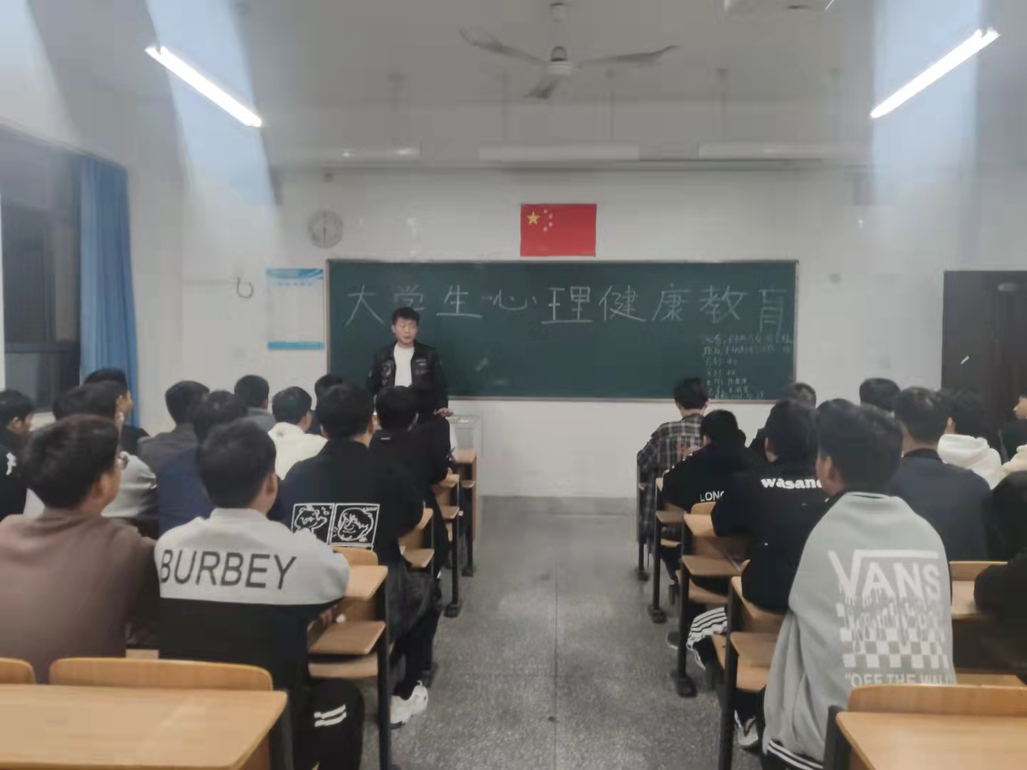 微信图片_20211027212439.jpg 微信图片_20211027212439.jpg