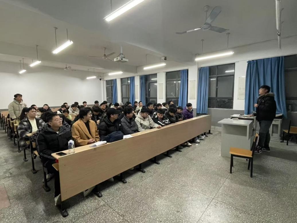 学院2.jpg 学院2.jpg