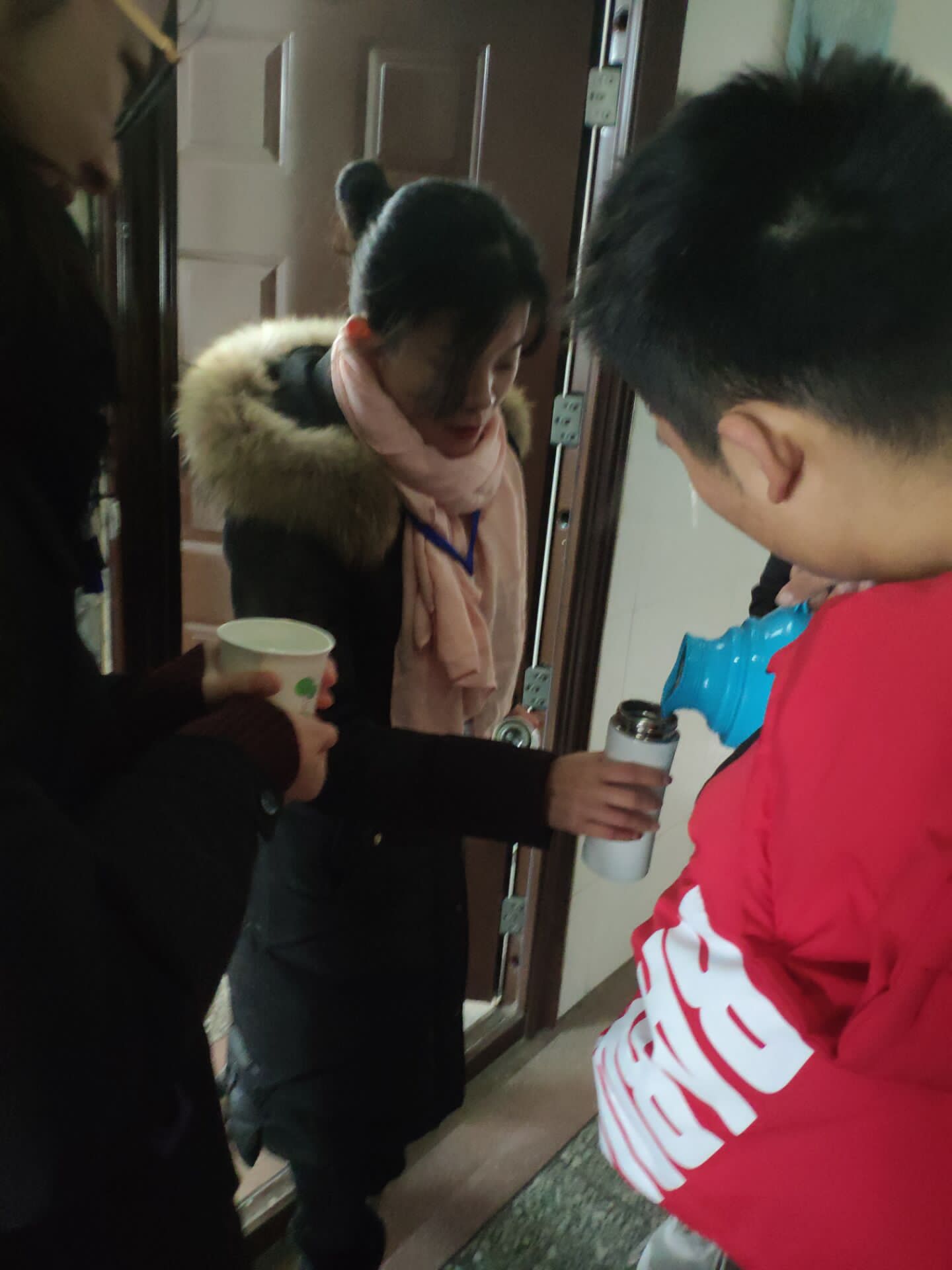 Cache_-53f8bd3833394353..jpg