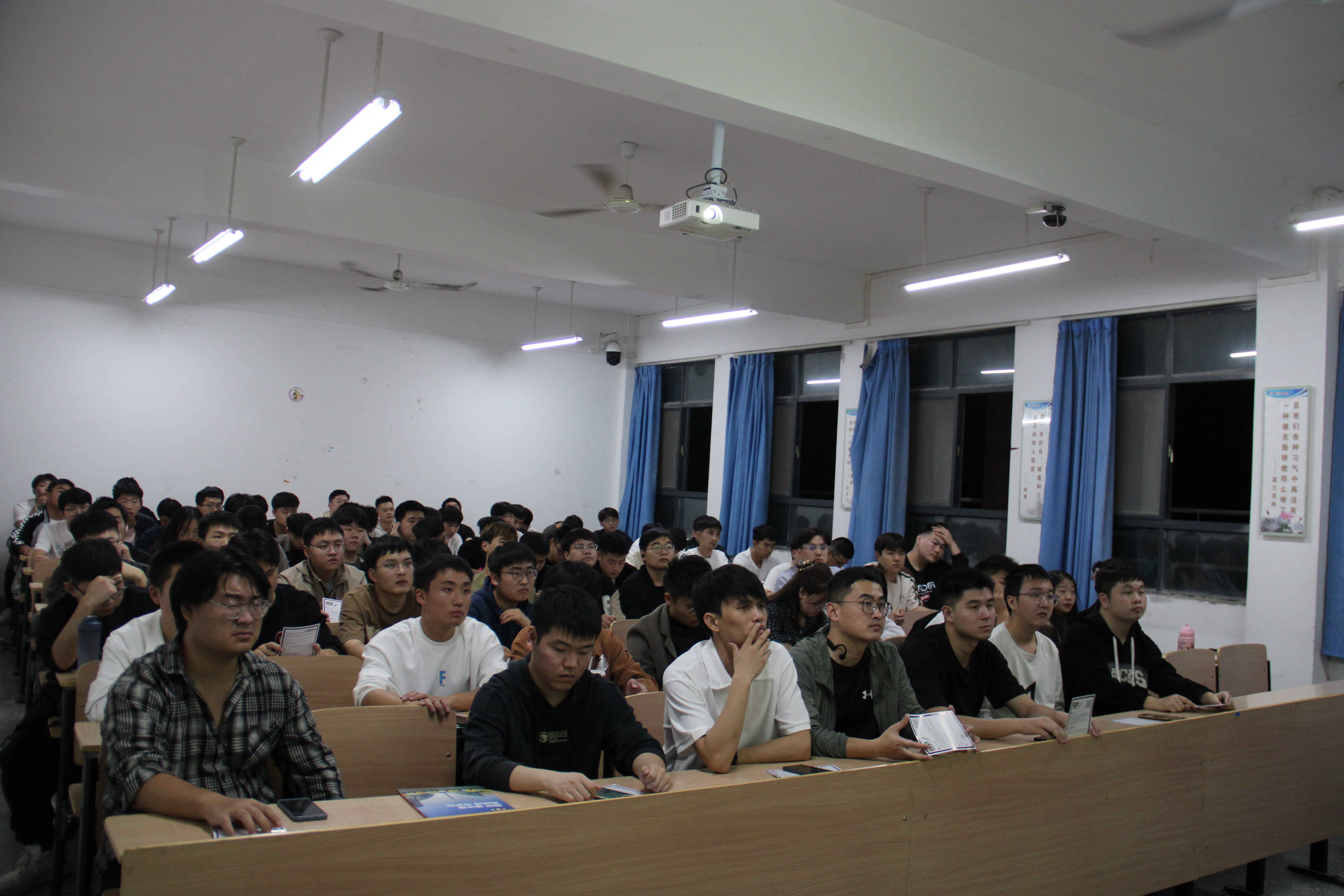 微信图片_20231101194235.jpg 微信图片_20231101194235.jpg