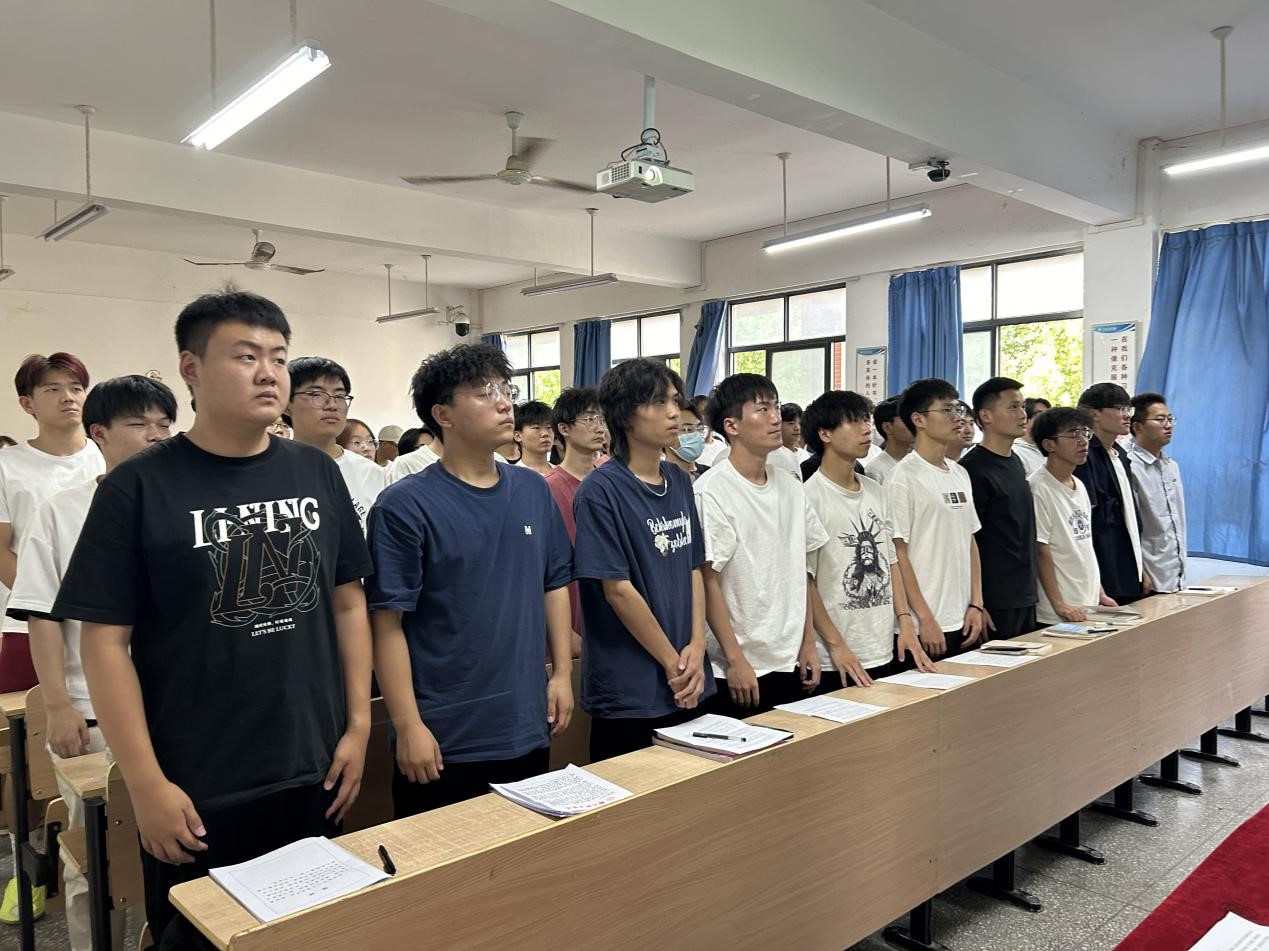 图片2.jpg 图片2.jpg