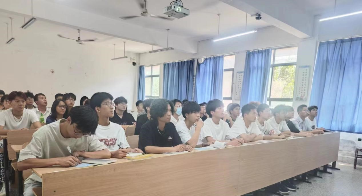 图片11.jpg 图片11.jpg