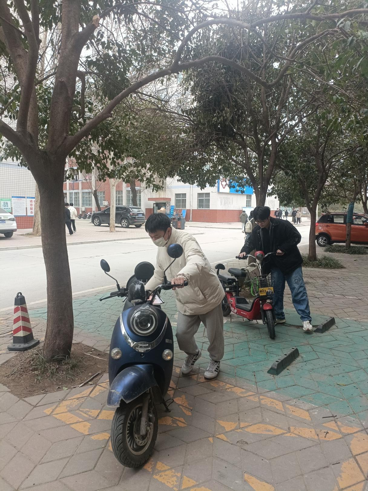 图片3.png 图片3.png
