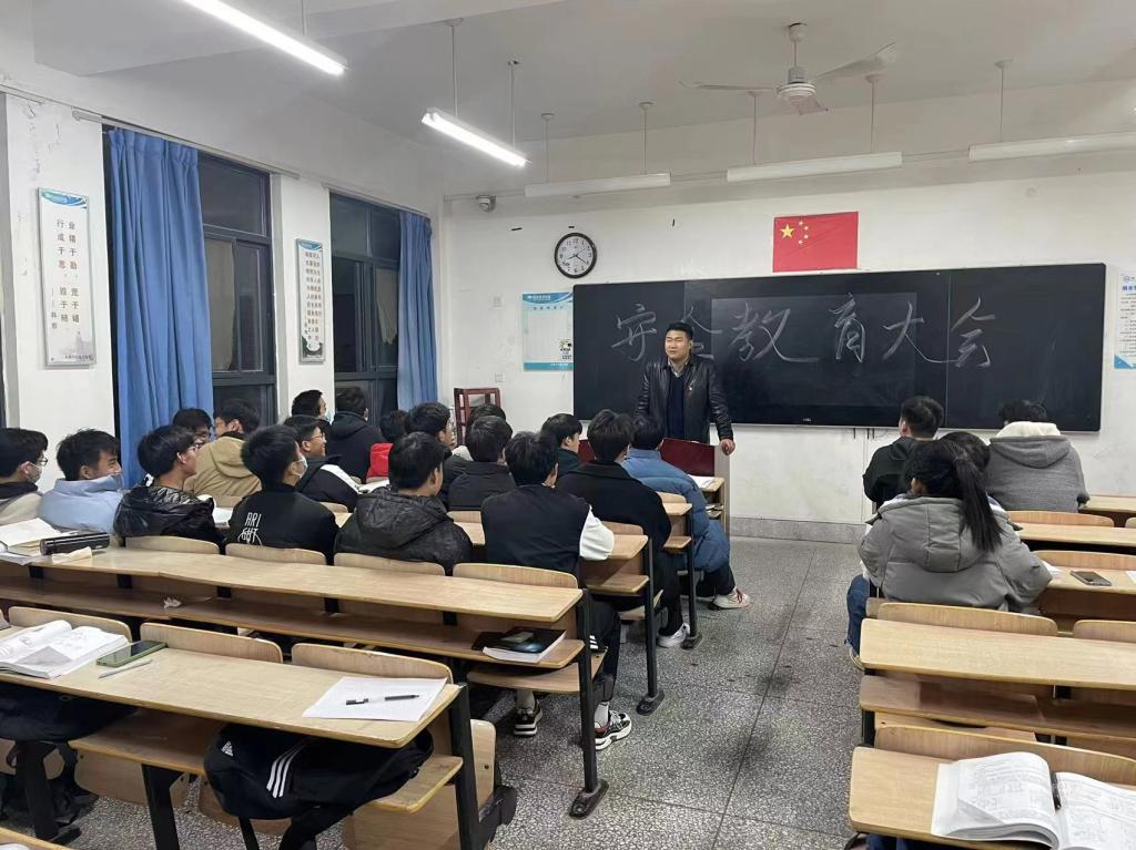 微信图片_20211222095020.jpg 微信图片_20211222095020.jpg