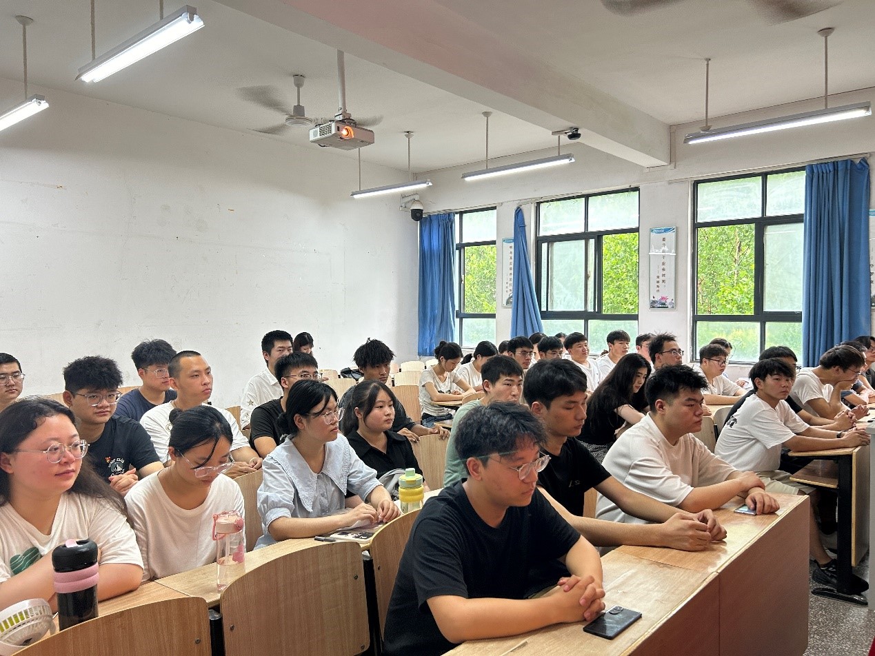 图片2.jpg 图片2.jpg