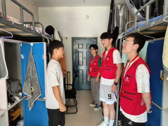 图片2.jpg 图片2.jpg