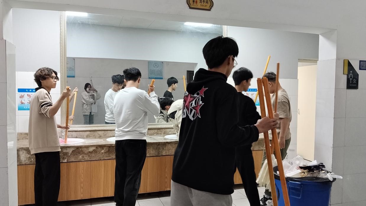 图片6.jpg 图片6.jpg